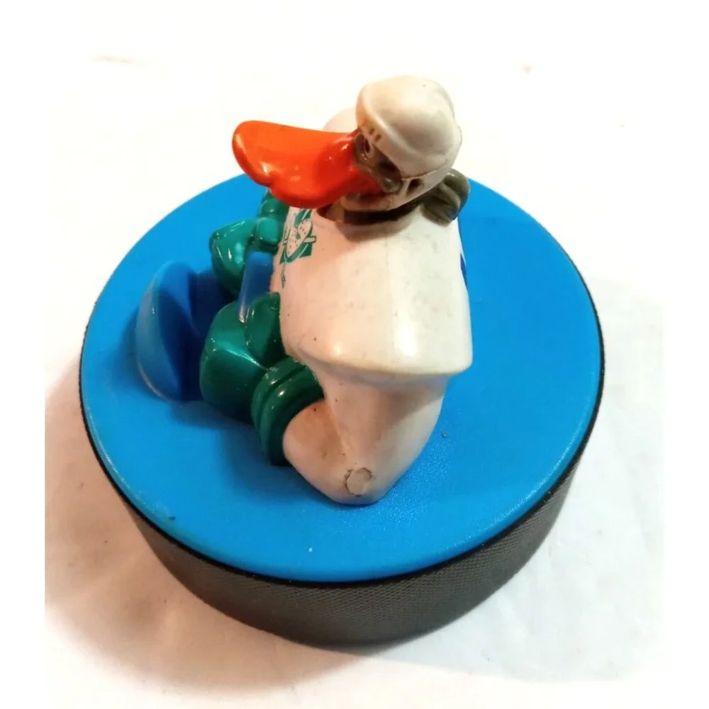 1996 DISNEY Mighty Ducks DUKE L'ORANGE Puck McDonald's Happy Meal Toy